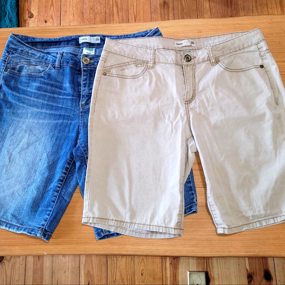 Blue Denim & Tan Khaki Bermuda Shorts Set Route 66 Classic Fit Women's Size 8